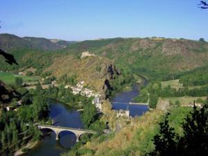 vue aérienne de la presqu'île d'ambialet (cliquez dessus pour agrandir)